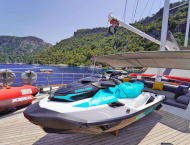 contact-yachts-queen-of-makri_0011