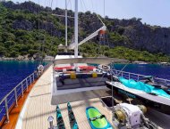 contact-yachts-queen-of-makri_0014