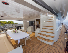 contact-yachts-simay-m_0015