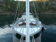 contact-yachts-dear-lila_0019