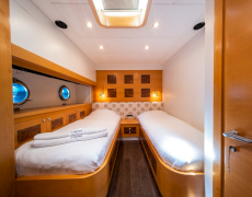 contact-yachts-tigra_0004