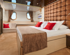 contact-yachts-queen-of-eleganza_0008