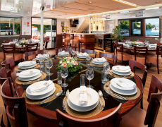 contact-yachts-queen-of-eleganza_0016