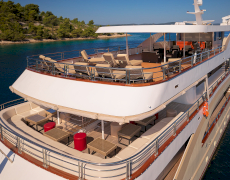 contact-yachts-queen-of-eleganza_0038