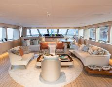 contact-yachts-all-about-u2_0025
