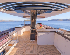 contact-yachts-la-luna_0034