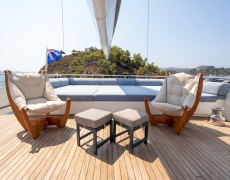contact-yachts-de-love_0046