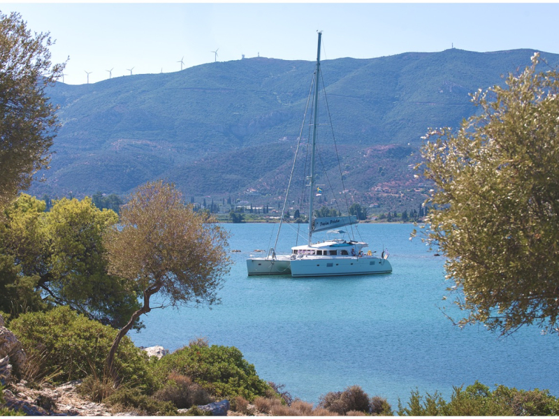 contact-yachts-twin-pride_0010