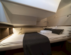 contact-yachts-nomad-ii_0004