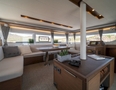 contact-yachts-nomad-ii_0019