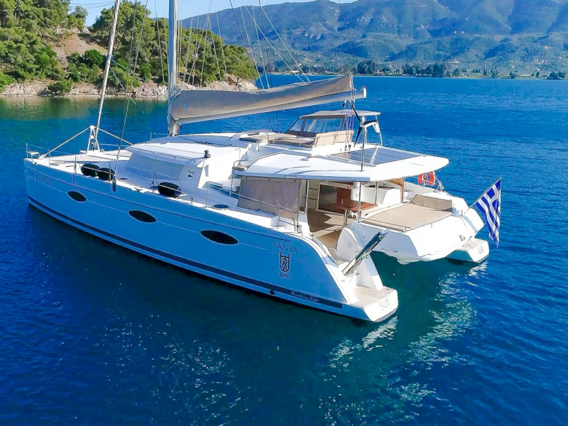 contact-yachts-high-five_0009