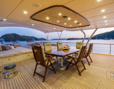 contact-yachts-daima_0003