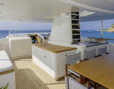contact-yachts-elysium_0005