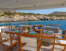 contact-yachts-vyno_0031