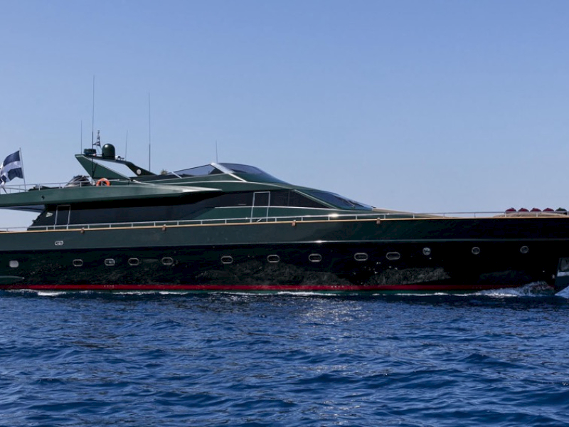 contact-yachts-cant-remember_0001
