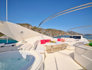 contact-yachts-estia-yi_0001