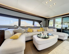 contact-yachts-crazy-horse_0013