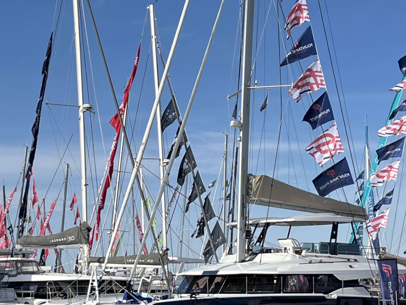 contact-yachts-the-blue-dream_0017