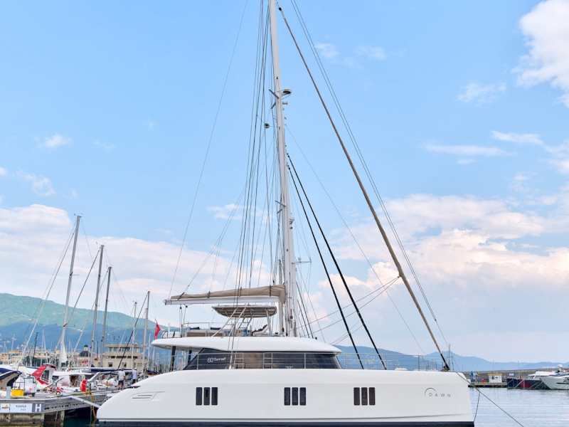 contact-yachts-dawn_0026