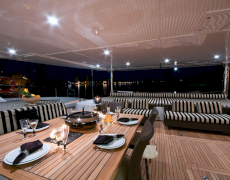 contact-yachts-ipharra_0001