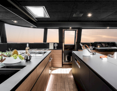 contact-yachts-e-supercat_0013
