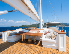 contact-yachts-yazz_0033
