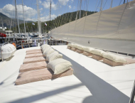 contact-yachts-queen-atlantis_0005