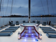 contact-yachts-queen-atlantis_0014