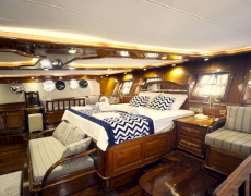 contact-yachts-queen-atlantis_0020