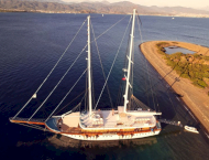 contact-yachts-queen-atlantis_0022