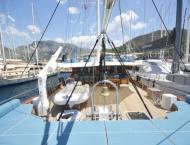 contact-yachts-queen-atlantis_0028