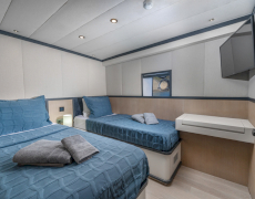 contact-yachts-calm-down_0007