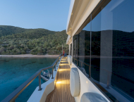 contact-yachts-calm-down_0017