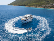 contact-yachts-calm-down_0023