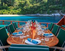 Luxury charter gulet yacht CARPE DIEM 7 sailing in Croatia with Contact Yachts_8