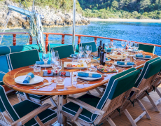 Luxury charter gulet yacht CARPE DIEM 7 sailing in Croatia with Contact Yachts_9