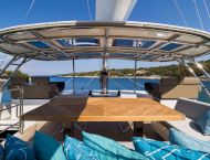 contact-yachts-vulpino_0013