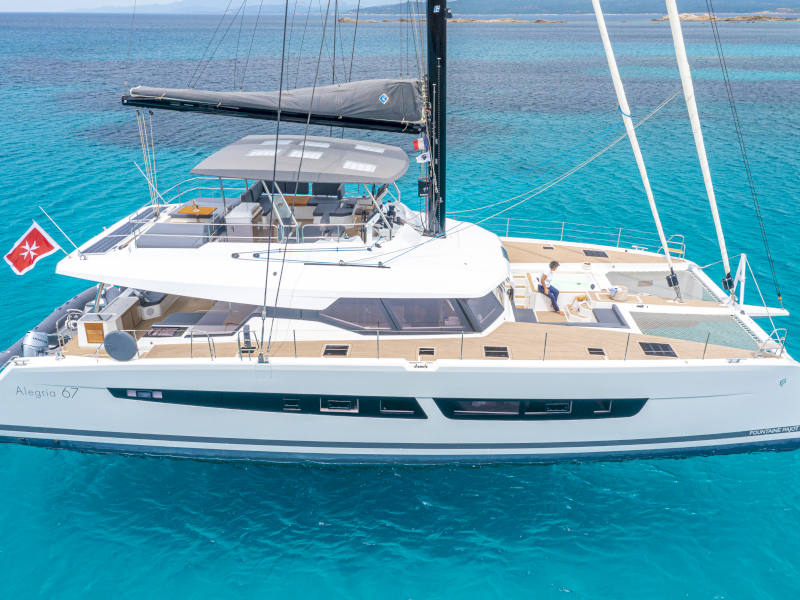 contact-yachts-semper-fidelis_0012