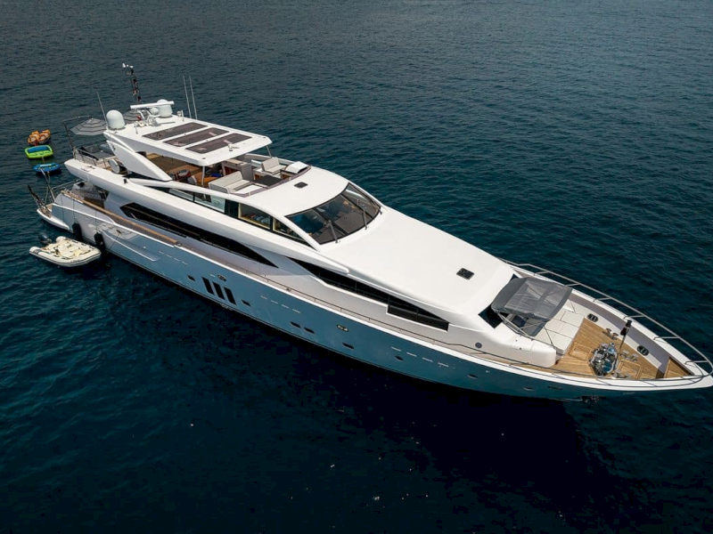 contact-yachts-millesime_0009
