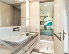 contact-yachts-charade_0010