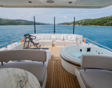 contact-yachts-dream_0021