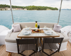 contact-yachts-mawi_0011