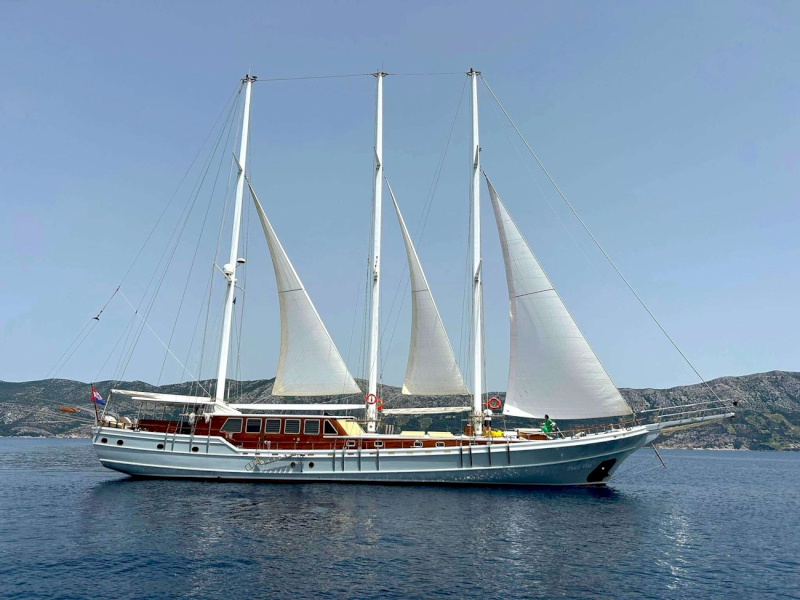 contact-yachts-dolce-vita-i_0003