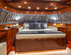 contact-yachts-divine_0013