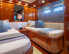 contact-yachts-divine_0014