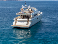 contact-yachts-divine_0017