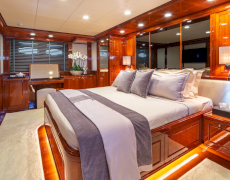 contact-yachts-divine_0019