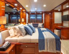 contact-yachts-divine_0020