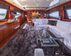 contact-yachts-divine_0031