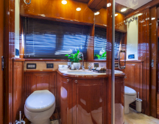 contact-yachts-divine_0034